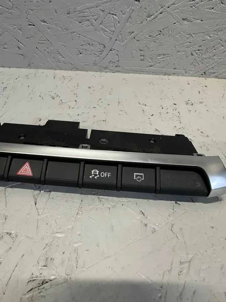 Audi A3/S3 8V (2016 - 2020) 8V0925301PS Блок кнопок на панели — фото 10