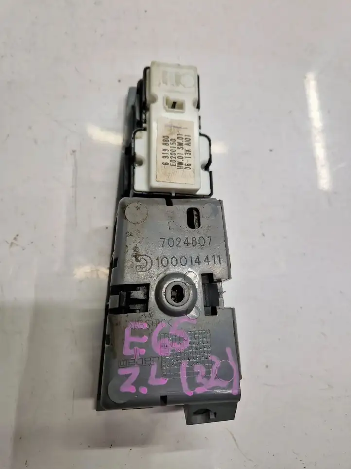 BMW 7 E65 E66 (2001 - 2008) 6919880 Кнопка стеклоподъемников — фото 2