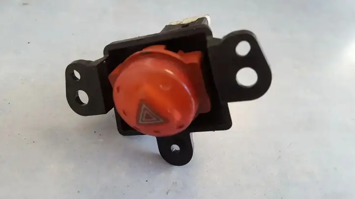 Nissan Primera (2001 - 2008) NILES06016 Включатель аварийных фонарей — фото 1
