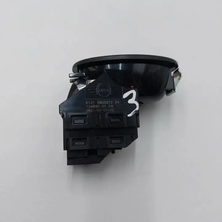 Mini Cooper Countryman R60 (2010 - 2016) 9800972 Блок кнопок стеклоподъемников — фото 2