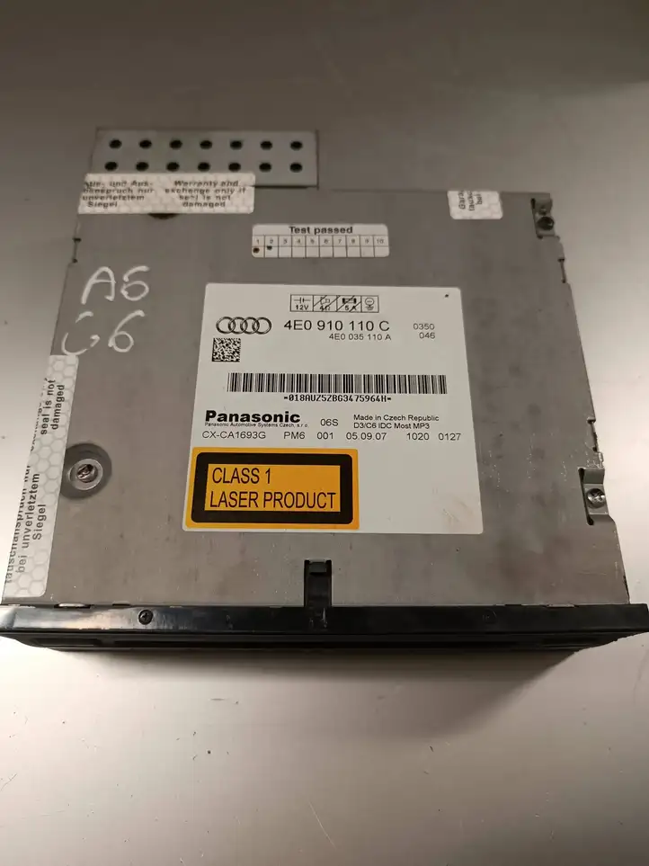 Audi A6 S6 C6 4F (2004 - 2008) 4E0035110A CD/DVD чейнджер — фото 1
