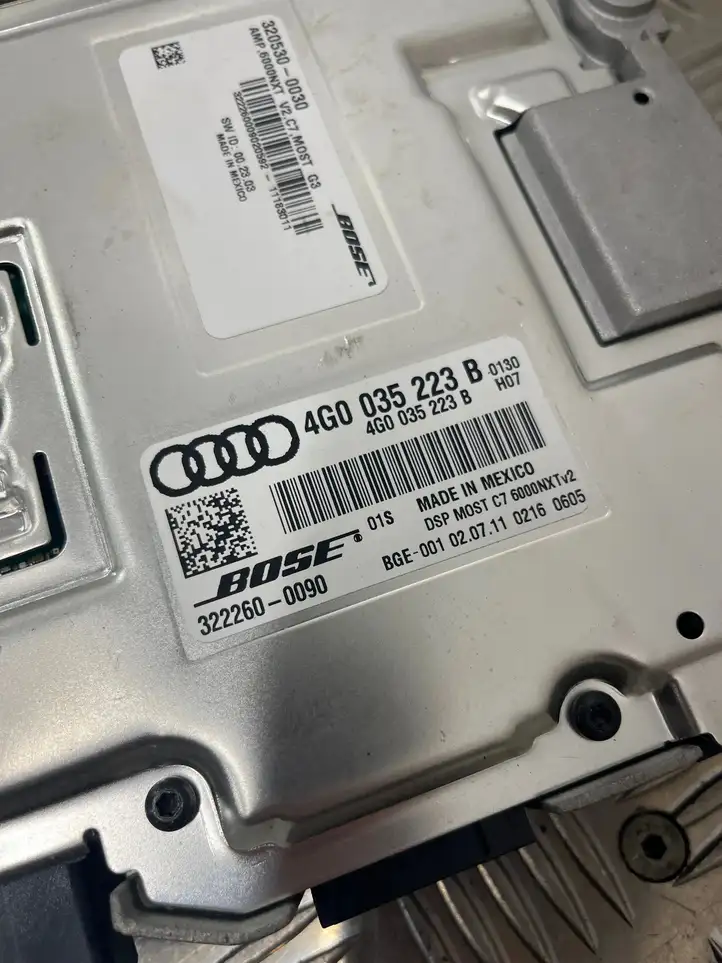 Audi A8 S8 D4 4H (2010 - 2014) 4G0035223B Усилитель звука — фото 5