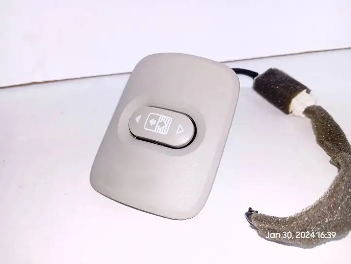 Nissan Qashqai (2006 - 2010) Включатель раздвижной крыши — фото 2