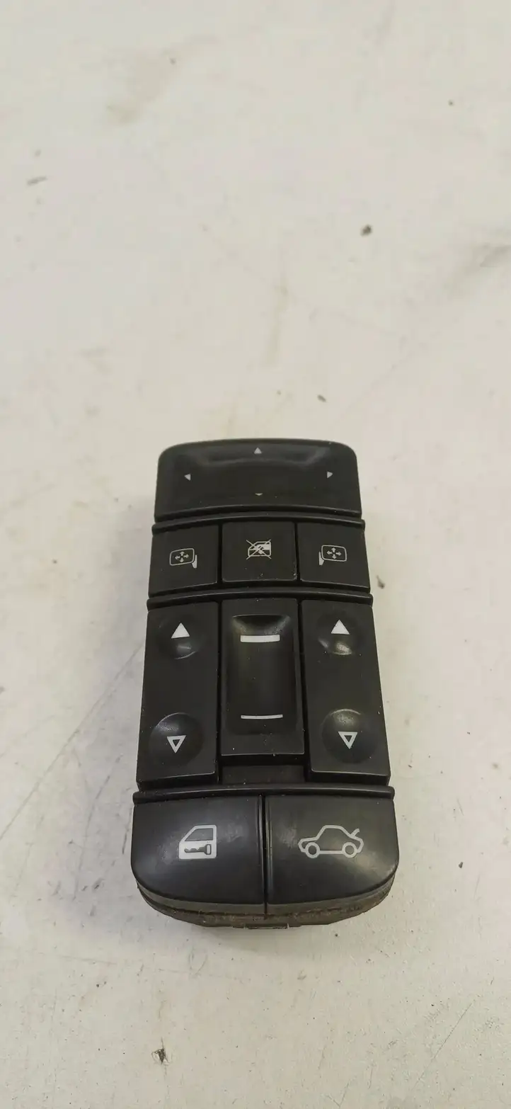 Opel Vectra C (2002 - 2005) 09185954 Блок кнопок стеклоподъемников — фото 1