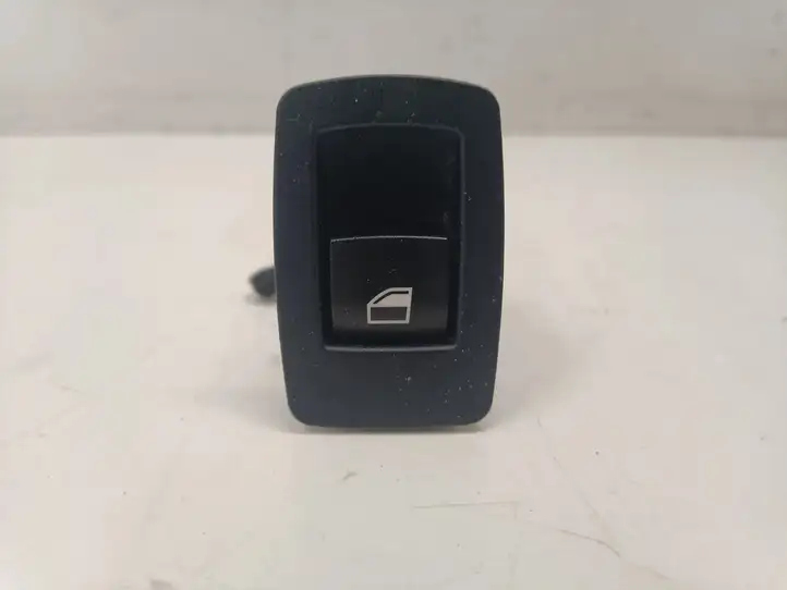 BMW 1 F20 F21 (2011 - 2019) 9208106 Блок кнопок стеклоподъемников — фото 1