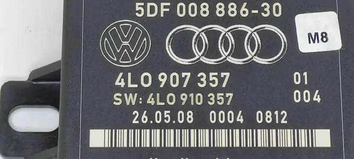 Audi Q7 4L (2005 - 2009) 4L0907357 Блок управления светом — фото 4