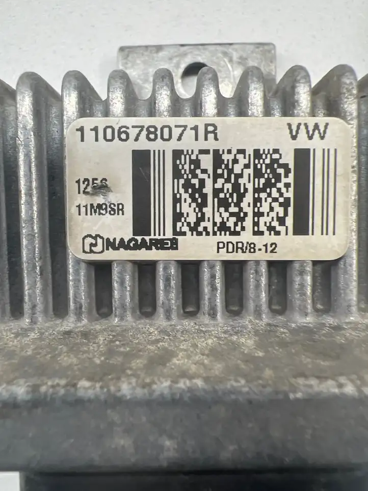 Nissan Juke I F15 (2010 - 2018) 110678071R Реле накала свечей — фото 4