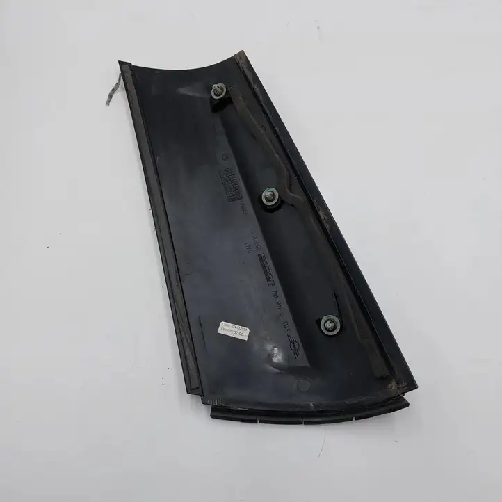 Mini One Cooper Coupe R56 (2004 - 2014) 7146102 Облицовка заднего бокового стекла — фото 2