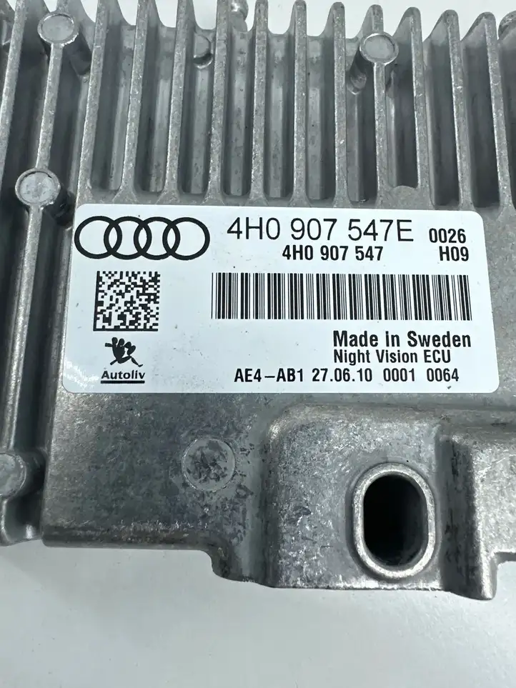 Audi A8 S8 D4 4H (2010 - 2014) 4H0907547E Модуль управления камерой — фото 4