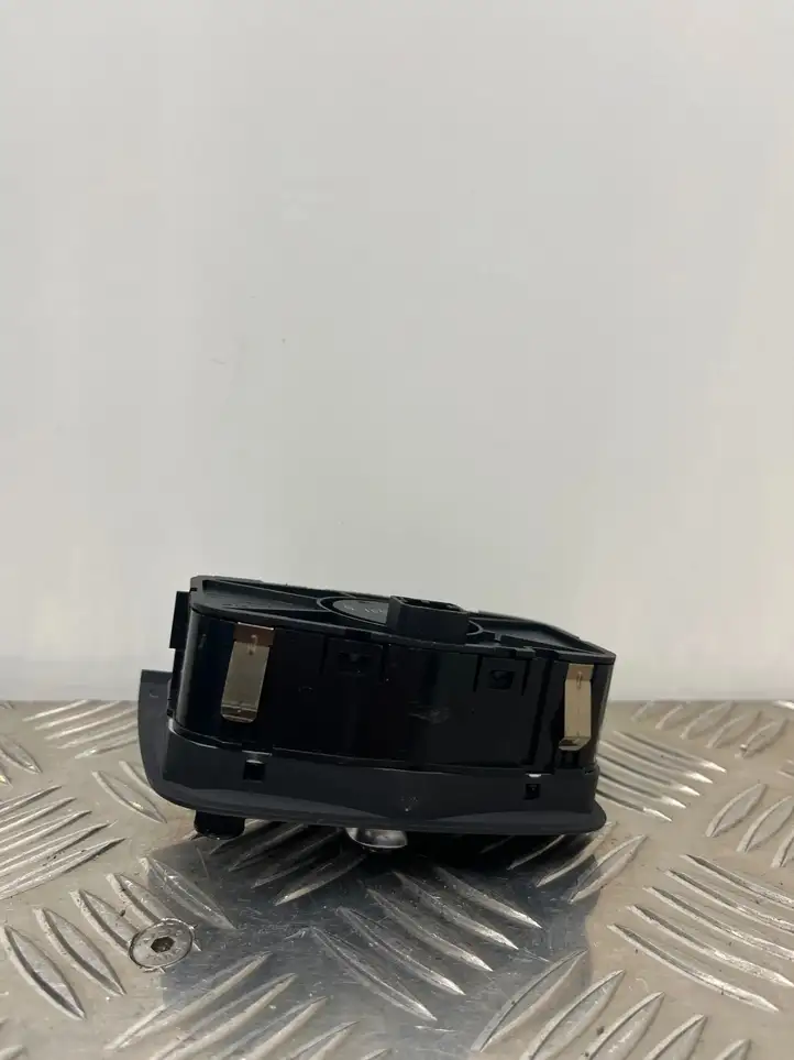 Audi A8 S8 D4 4H (2010 - 2014) 4H0941531B Включатель фонарей — фото 3