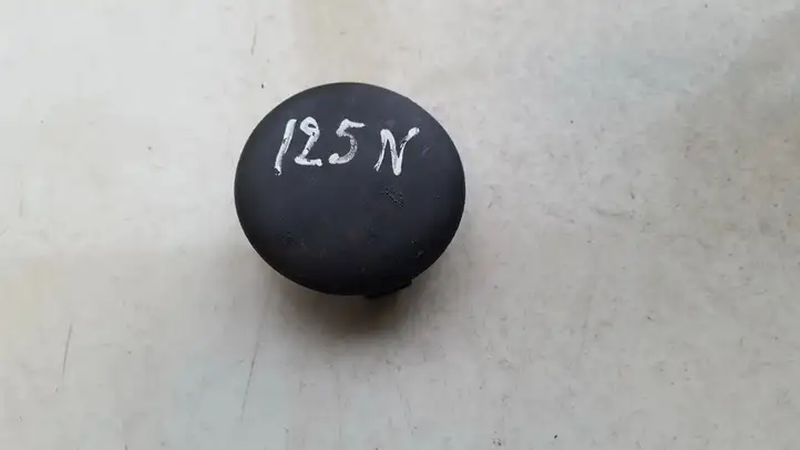 Nissan Juke I F15 (2010 - 2018)  484741kk1a Другая деталь салона