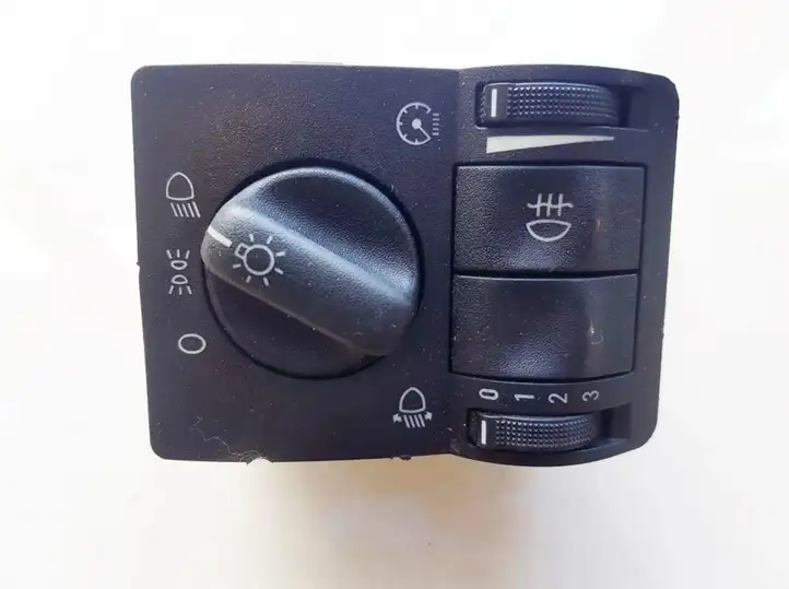 Opel Astra G (1998 - 2004) 09180774 Включатель фонарей — фото 1