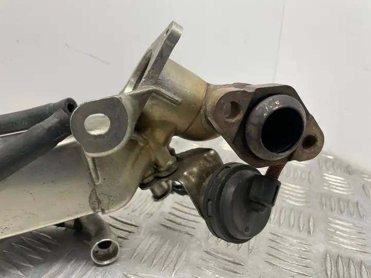 BMW 3 F30 F35 F31 (2012 - 2018) 7810751 Охладитель клапана EGR — фото 3
