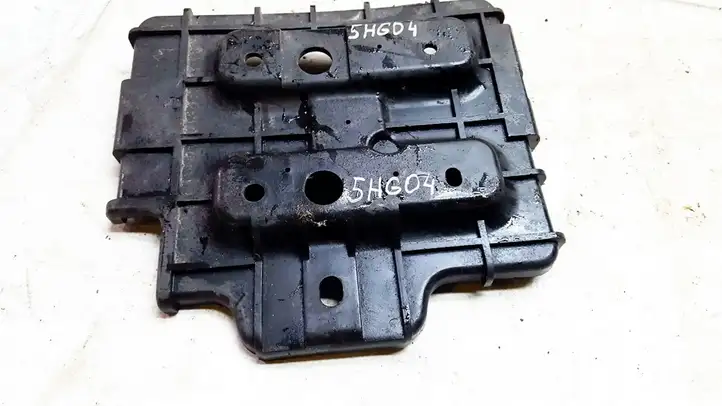 Hyundai Getz (2002 - 2005) 37150ic1000 Ящик аккумулятора — фото 1