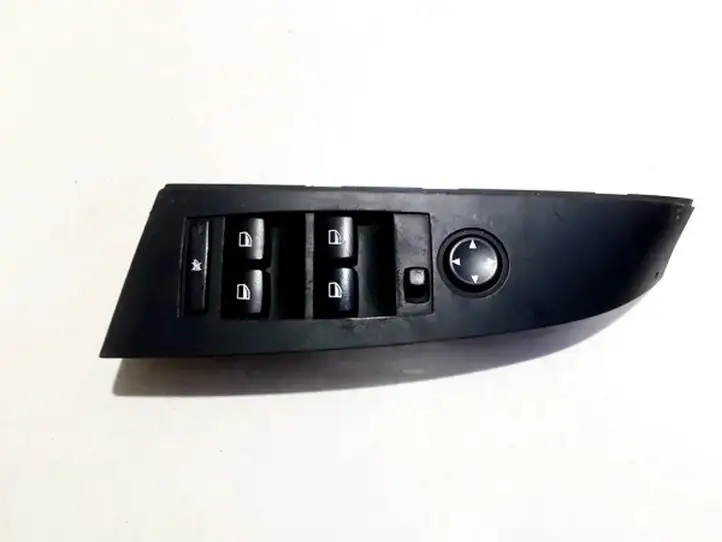 BMW 5 E60 E61 (2004 - 2010) 6939110 Кнопка стеклоподъемников — фото 1
