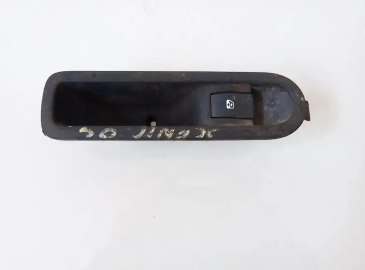 Renault Scenic II - Grand scenic II (2003 - 2006) 156013870 Блок кнопок стеклоподъемников — фото 1