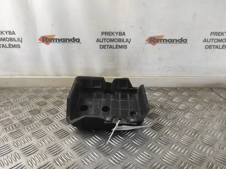 Toyota Prius Prime (2017 - ) 7440447030 Площадка аккумулятора — фото 1
