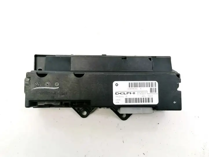 Chrysler Pacifica (2003 - 2008) 04685982AE Кнопка стеклоподъемников — фото 2