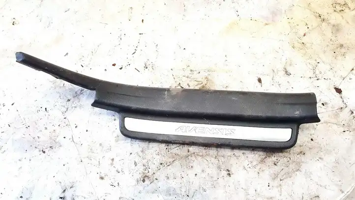 Toyota Avensis T250 (2003 - 2006) 6791705040 Внутренняя отделка заднего порога — фото 1