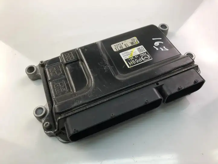Mazda 3 I (2006 - 2009) P59H18881 Блок управления двигателем (ECU) — фото 1
