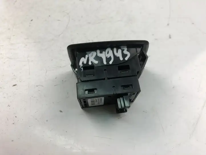 BMW 3 F30 F35 F31 (2012 - 2018) 9208106 Блок кнопок стеклоподъемников — фото 3