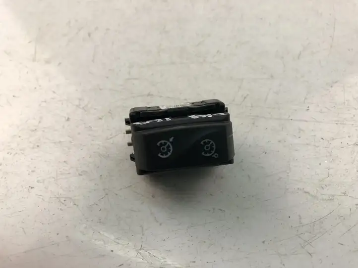 Renault Clio IV (2012 - 2019) 255502964R Другие включатели / ручки/ переключатели — фото 2