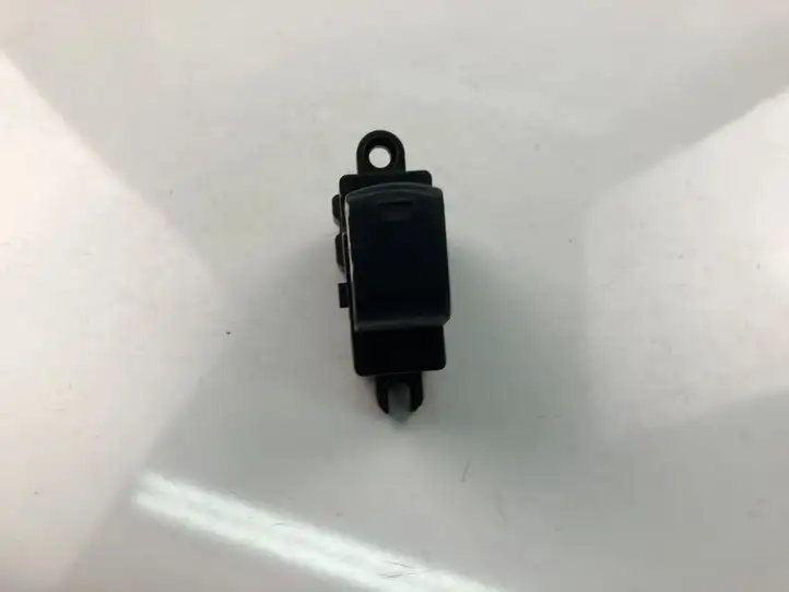 Nissan Note (E11) (2006 - 2014) 25411EA003 Кнопка стеклоподъемников — фото 2
