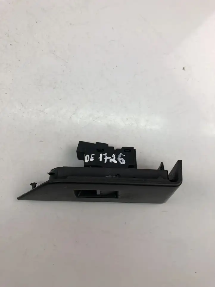 Land Rover Evoque I (2011 - 2015) BJ3214717AB Блок кнопок стеклоподъемников — фото 4