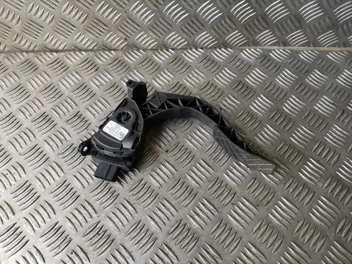 Audi Q5 SQ5 (2008 - 2012) 8K1721523 Педаль акселератора — фото 1