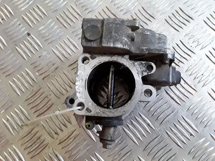 Toyota Corolla E120 E130 (2000 - 2004) 270202007 Дроссельная заслонка — фото 2