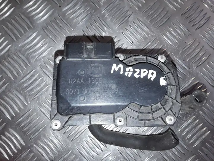 Mazda 6 (2009 - 2012) R2AA136B0 Дроссельная заслонка — фото 3