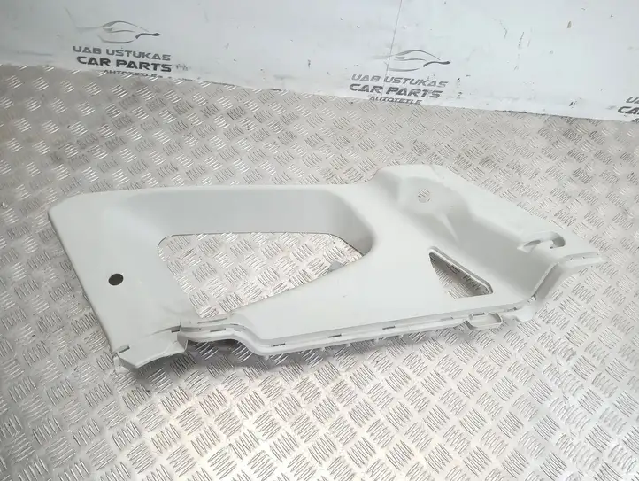 Nissan Qashqai (2010 - 2013) Обшивка стойки C — фото 2