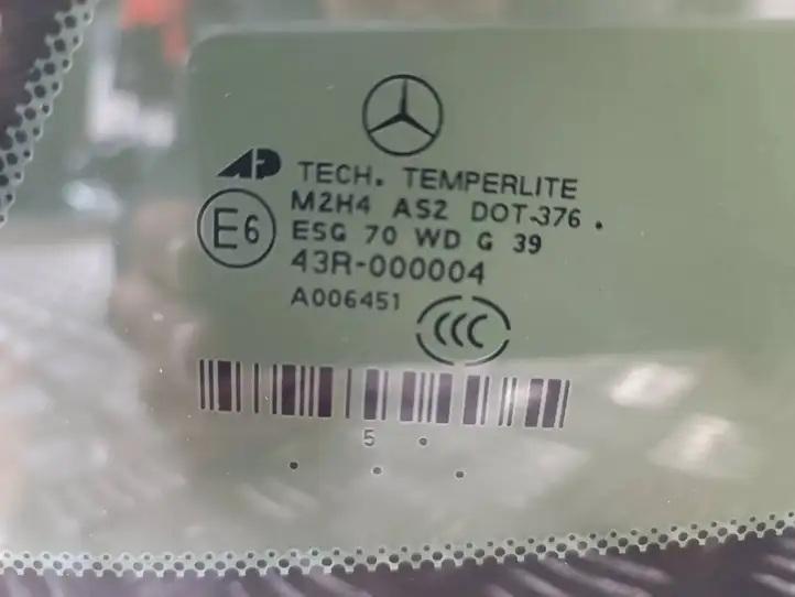 Mercedes-Benz ML W164 (2005 - 2011) 43R000004 Заднее боковое стекло — фото 4