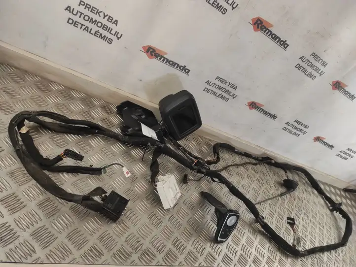 Renault Master III (2010 - )  280563352R Считывающее устройство CD/DVD навигации (GPS)