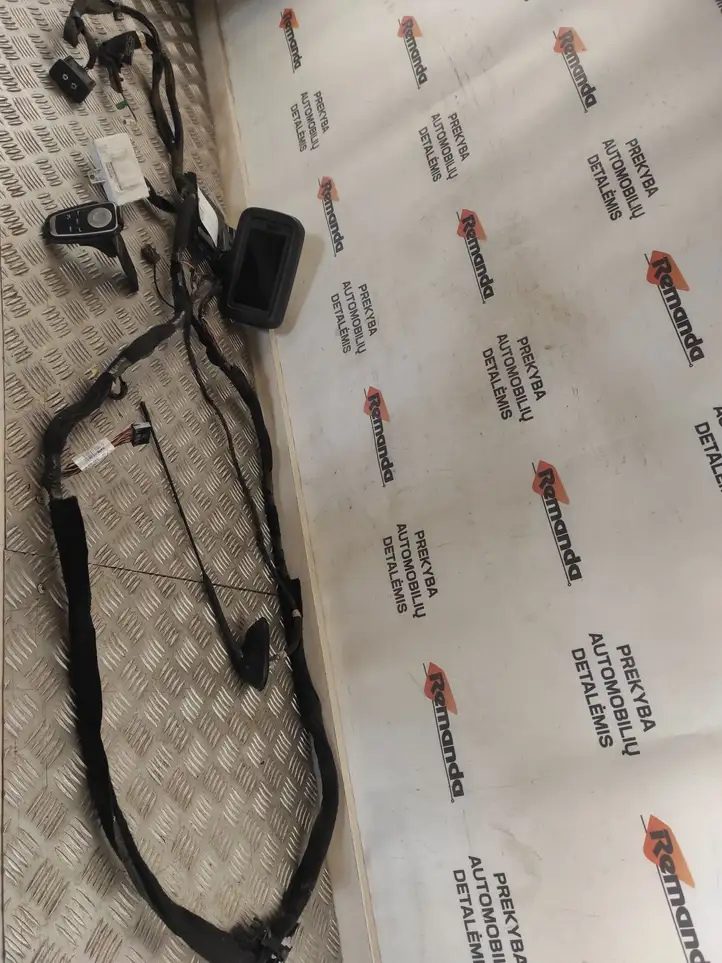 Renault Master III (2010 - )  280563352R Считывающее устройство CD/DVD навигации (GPS)