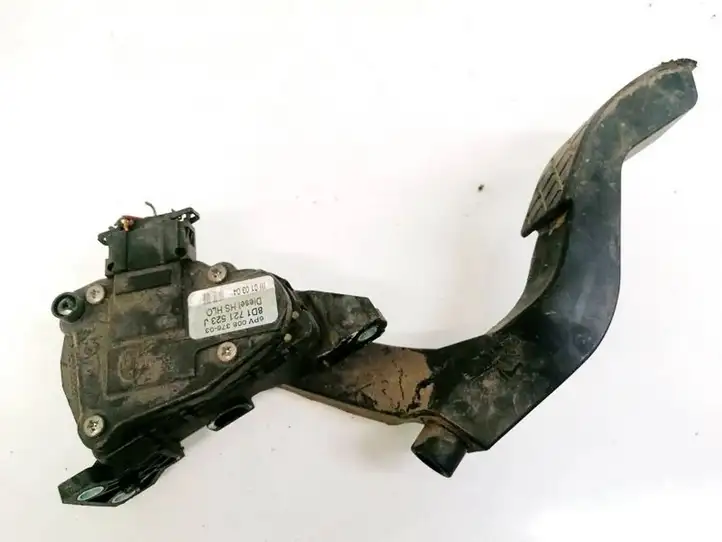 Volkswagen PASSAT B5.5 (2001 - 2005) 8D1721523J Педаль акселератора — фото 2