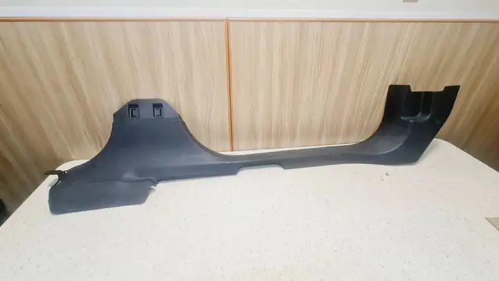 Opel Corsa D (2006 - 2010) 13219432 Внутренняя отделка переднего порога — фото 2
