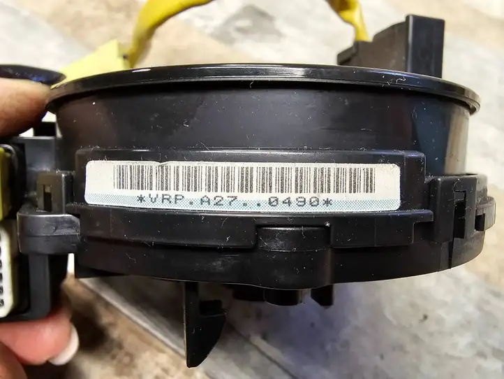 Toyota Corolla Verso E121 (2001 - 2004) VRPA270490 Контактное кольцо SRS — фото 6
