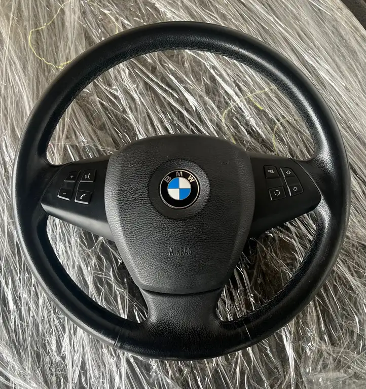 BMW X5 E70 (2006 - 2013) Руль — фото 1