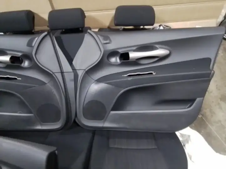 Toyota Auris 150 (2006 - 2012) Комплект отделки дверей — фото 13