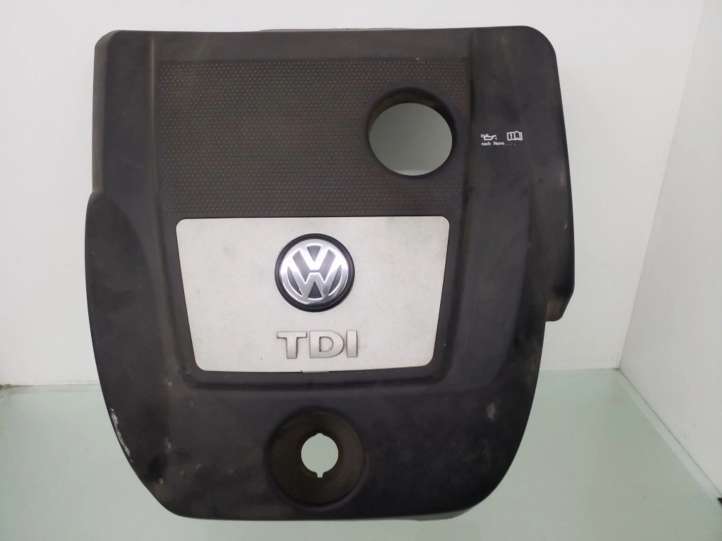 038103925EK Volkswagen Golf IV Variklio dangtis (apdaila)