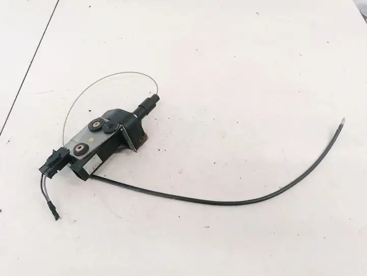 Audi A6 (1997 - 2001)    Моторчик сиденья