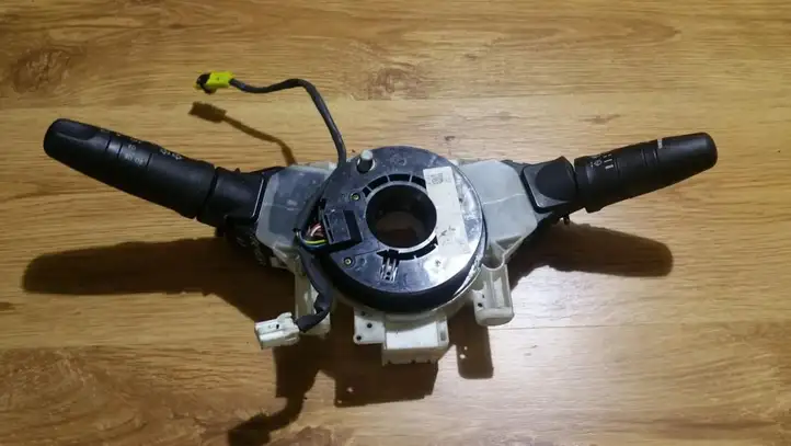 Nissan Primera (2001 - 2008) 25560av665 Контактное кольцо SRS — фото 1