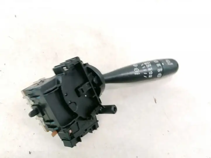 Toyota Yaris Verso (1999 - 2005) 173647 Переключатель стеклоочистителей — фото 2