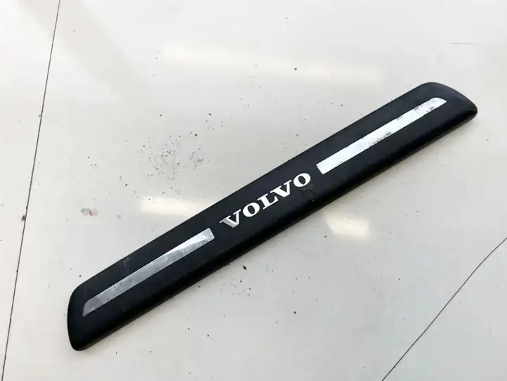 Volvo V50 (2004 - 2008) 08622671 Внутренняя отделка переднего порога — фото 1