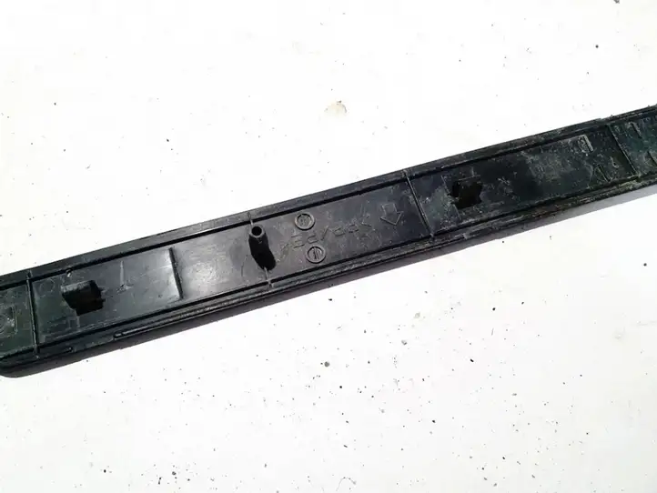 Toyota RAV 4 (XA20) (2000 - 2005) 6791142010 Внутренняя отделка переднего порога — фото 3