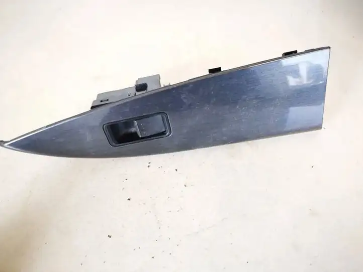 Mazda 6 (2005 - 2007) gp9a66370 Кнопка стеклоподъемников — фото 1