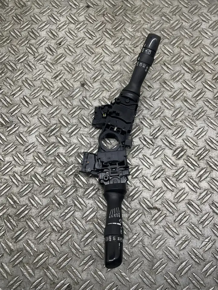 Toyota Auris 150 (2006 - 2012)   Комплект ручек