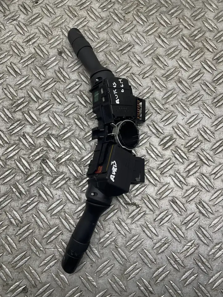 Toyota Auris 150 (2006 - 2012)   Комплект ручек