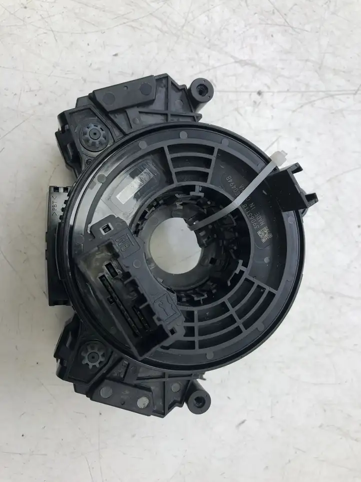 Opel Astra K (2015 - 2020) 39063118 Контактное кольцо SRS — фото 1